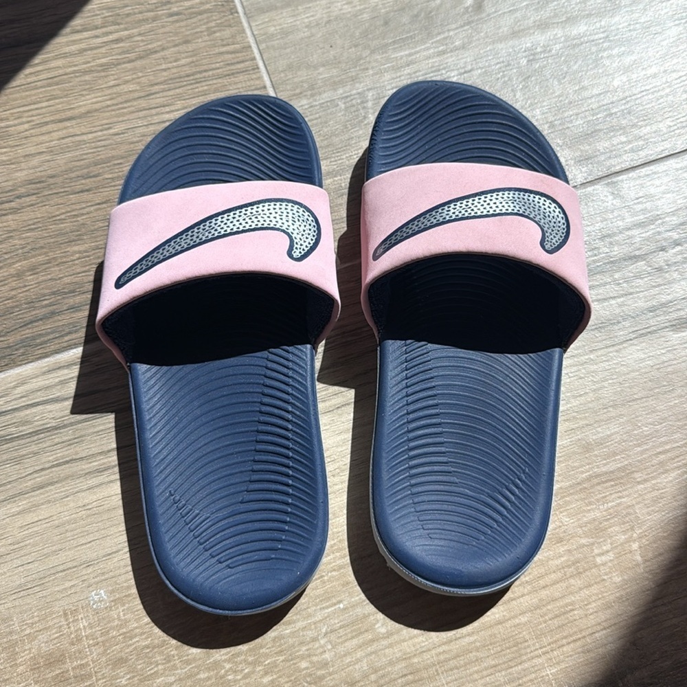 Nike Kids Pink and Blue Slide Sandals! - Picture 2 of 5